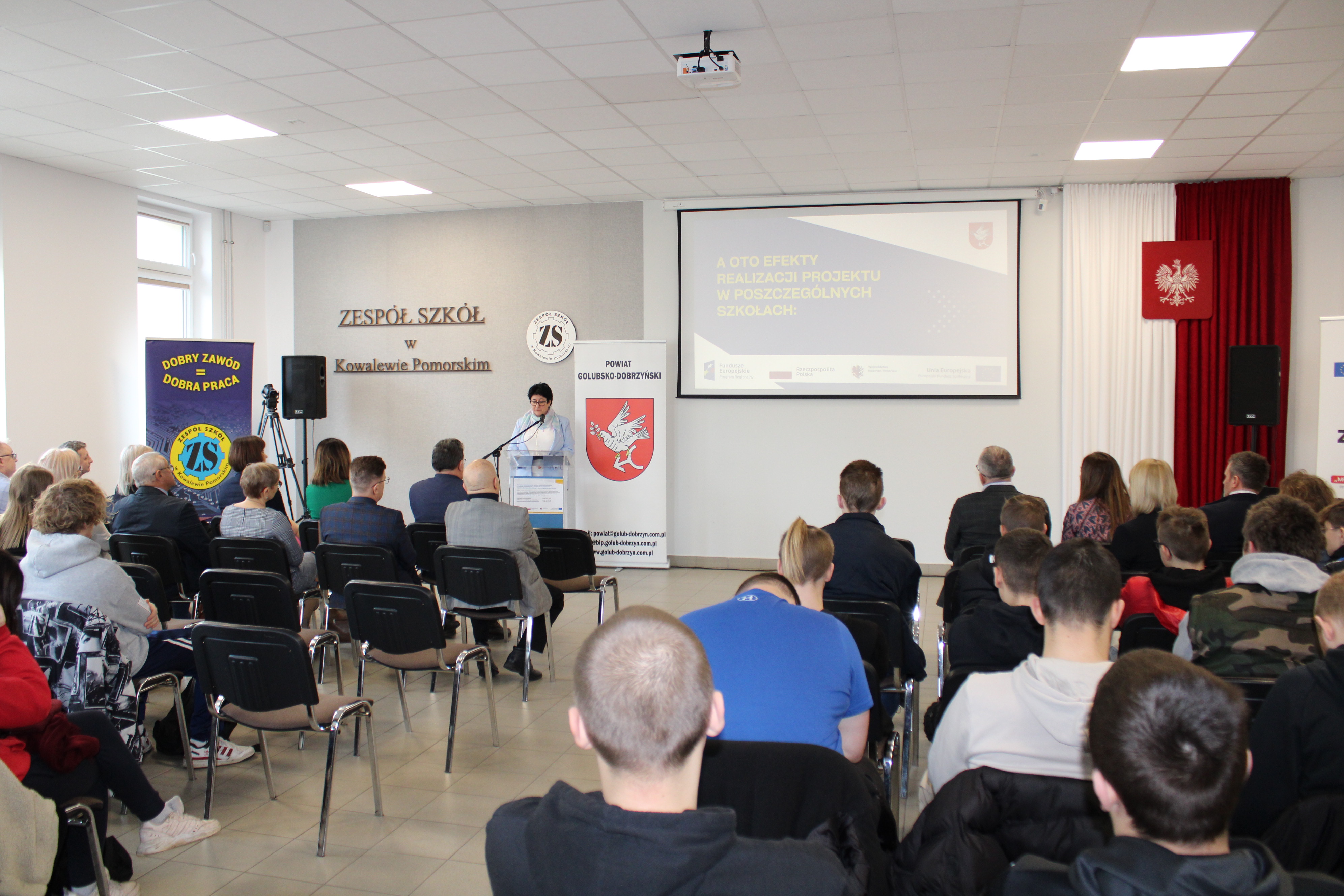 Konferencja „Szkolimy się na zawodowców – wsparcie szkolnictwa branżowego w powiecie golubsko-dobrzyńskim”